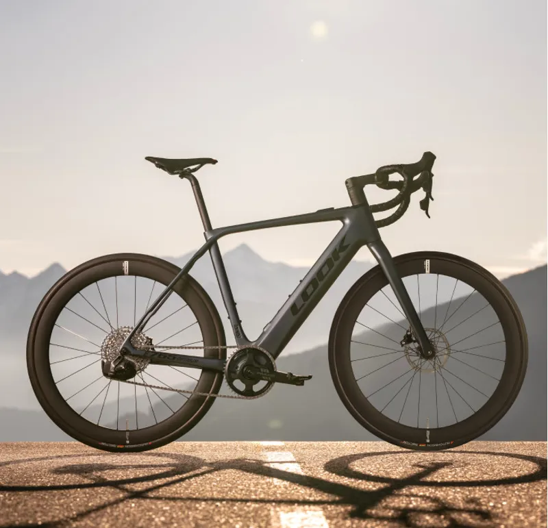 Look E-765 Optimum Rival AXS Electric Road Bike in Blue-9