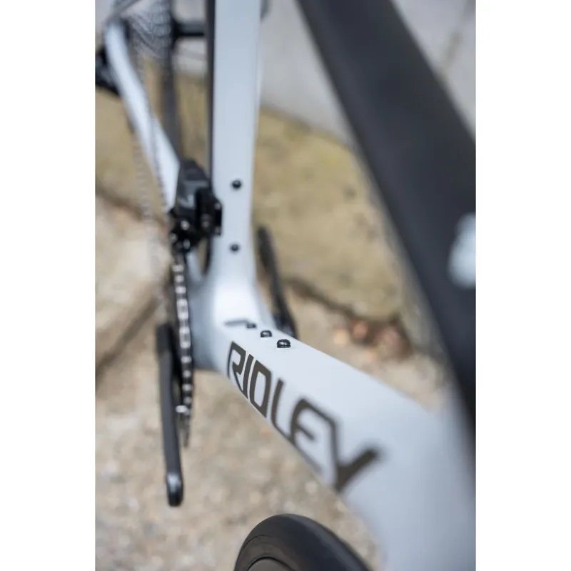 Ridley Falcn RS Ultegra Di2 Road Bike in Grey-5