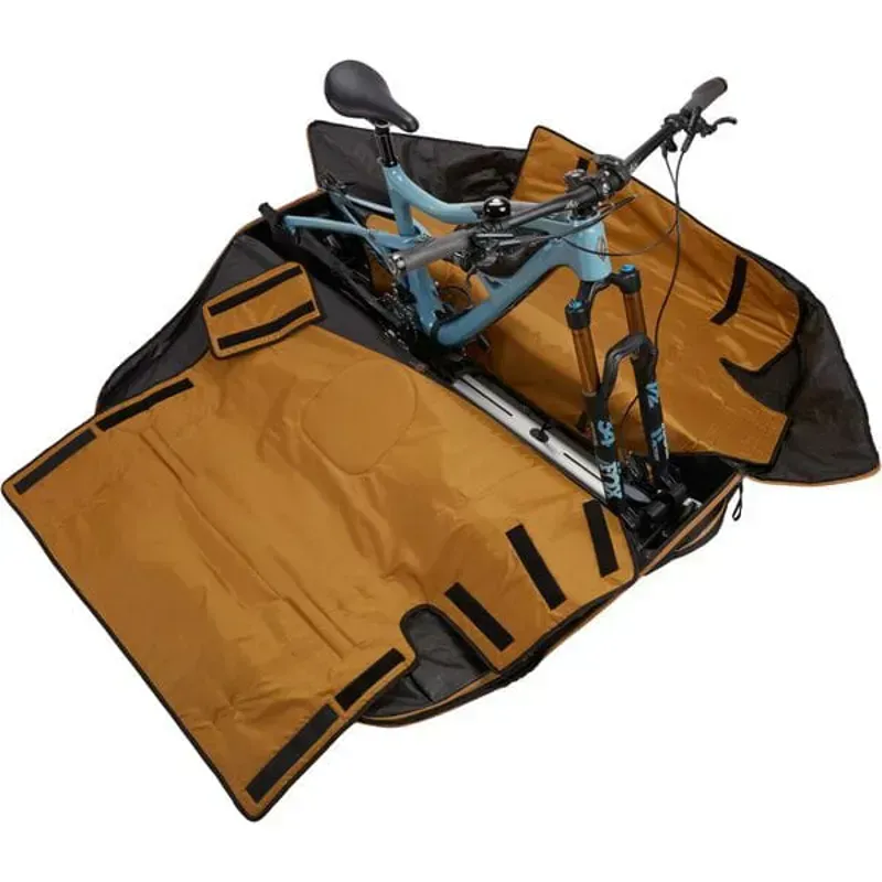 Thule RoundTrip MTB Bike Travel Case in Black-3